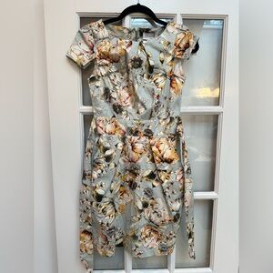 Closet London UK Wateecolor Tulip Floral Print Dress Cap Sleeves Size 4 S NWT